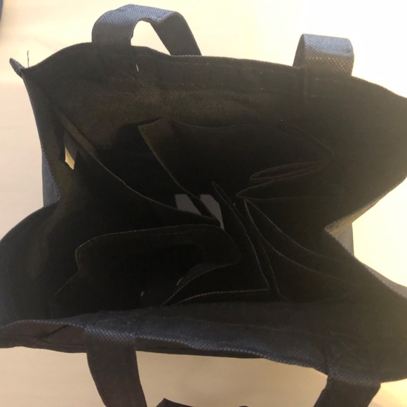 Mt. Olive Reuseable Grocery Bag (Holds 6 Plus Jars) GREAT Condition From Factory - Picture 5 of 5